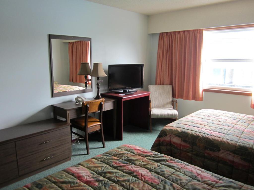 Aleeda Motel Prince Rupert Room photo