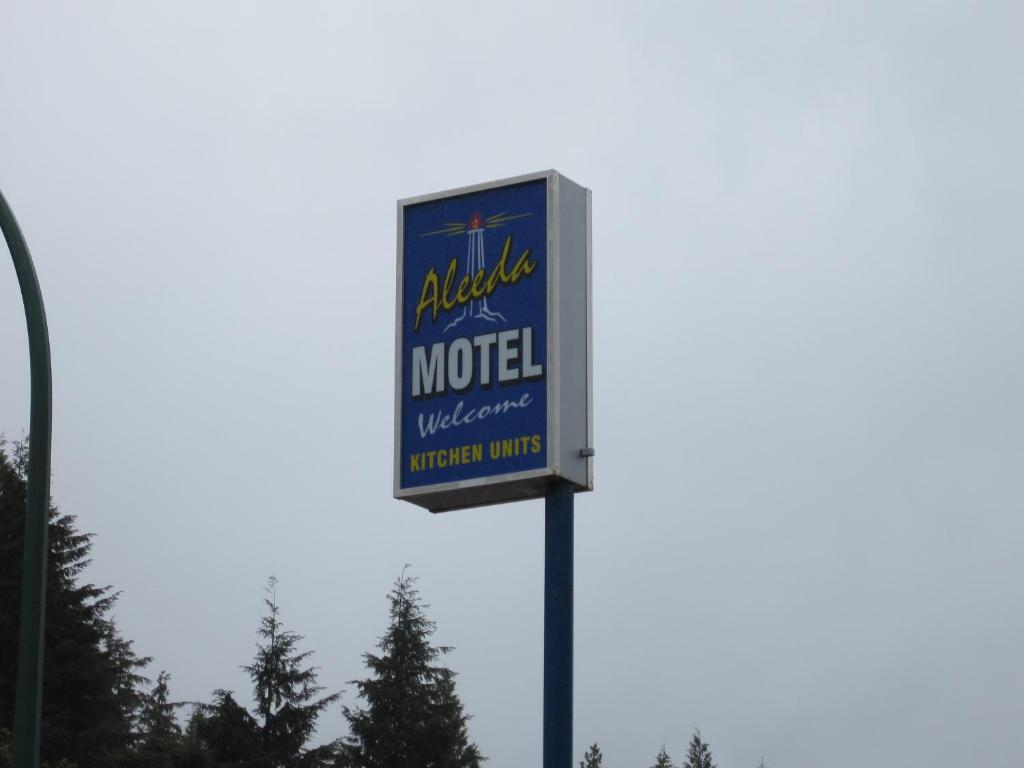 Aleeda Motel Prince Rupert Exterior photo